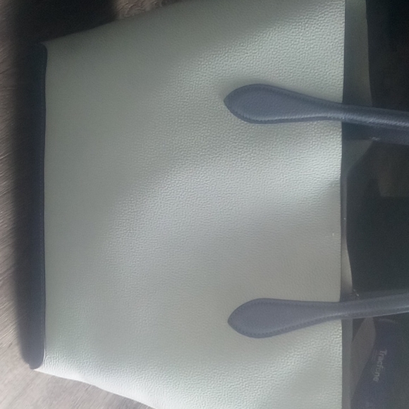 Coach tote - Picture 3 of 4